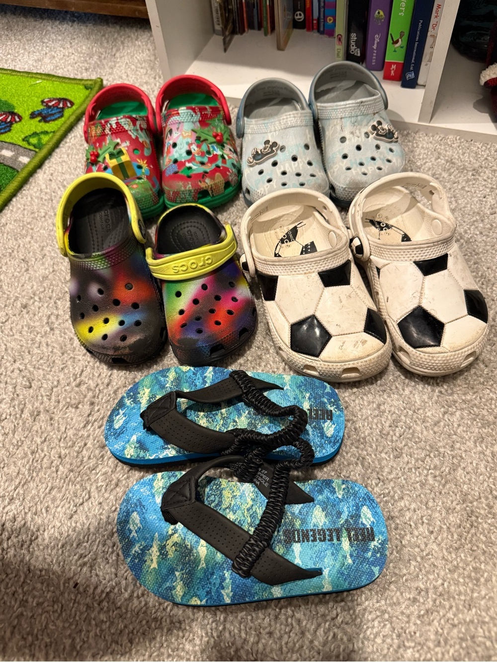 Boys croc lot size 9